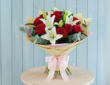 Букет цветов из:  Лилии и Розы в Архангельском Ставропольского края