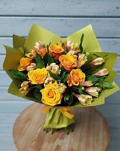 Букет цветов из:  Альстромерии и Розы в Архангельском Ставропольского края