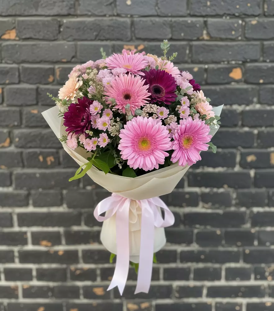 Букет цветов из: Герберы и Хризантемы в Архангельском Ставропольского края