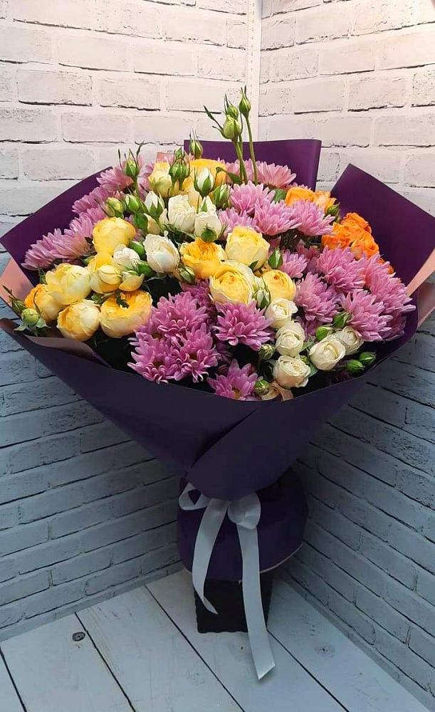 Букет цветов из: Хризантемы и Розы в Архангельском Ставропольского края