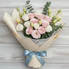 Букет цветов из:  Лизиантусы в Архангельском Ставропольского края