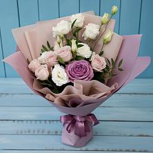 Букет цветов из:  Розы и Лизиантусы в Архангельском Ставропольского края
