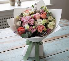 Букет цветов из:  Розы, Лизиантусы и Гвоздики в Архангельском Ставропольского края