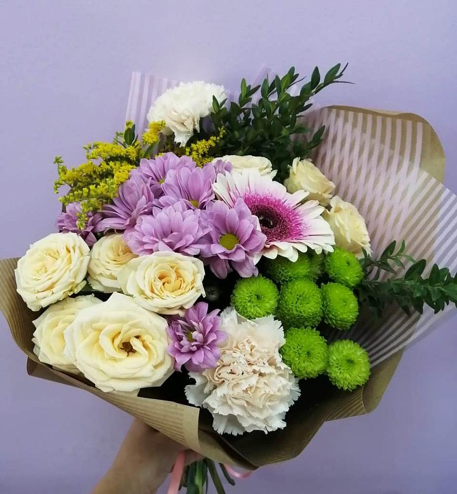 Букет цветов из: Хризантемы, Розы, Гвоздики и Герберы в Архангельском Ставропольского края