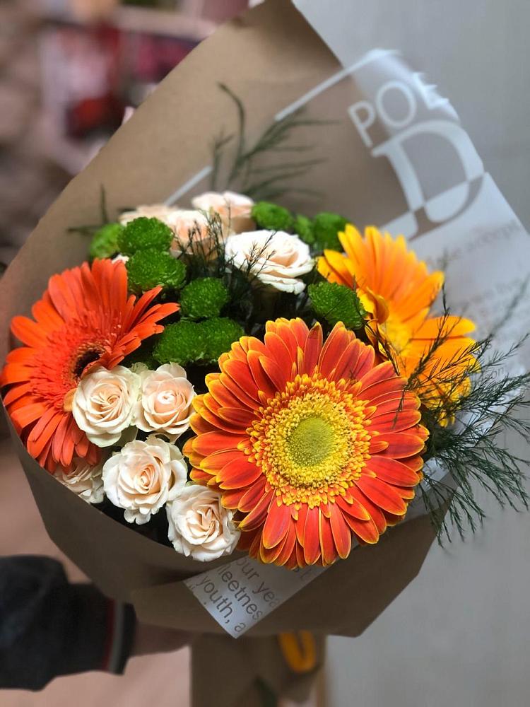 Букет цветов из: Герберы, Хризантемы и Розы в Архангельском Ставропольского края