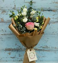 Букет цветов из:  Розы и Лизиантусы в Архангельском Ставропольского края