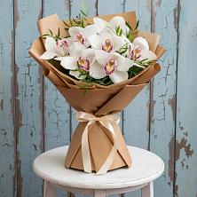Букет цветов из:  Орхидеи и Розы в Архангельском Ставропольского края