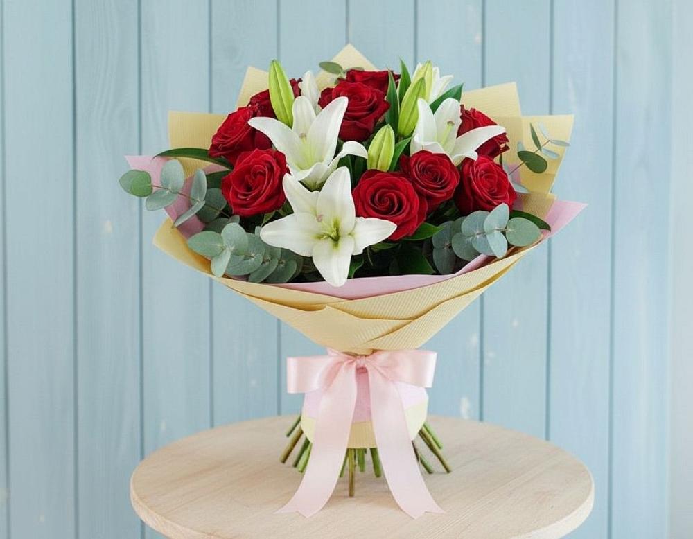 Букет цветов из: Лилии и Розы в Архангельском Ставропольского края